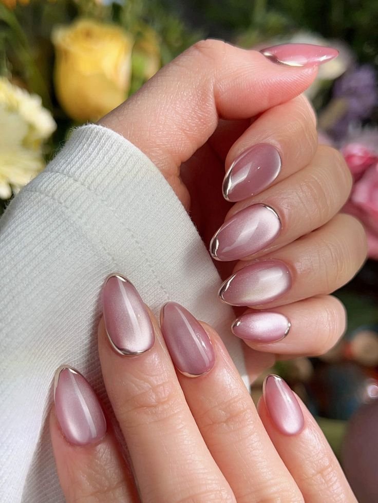 VIE Nails Cat Eye